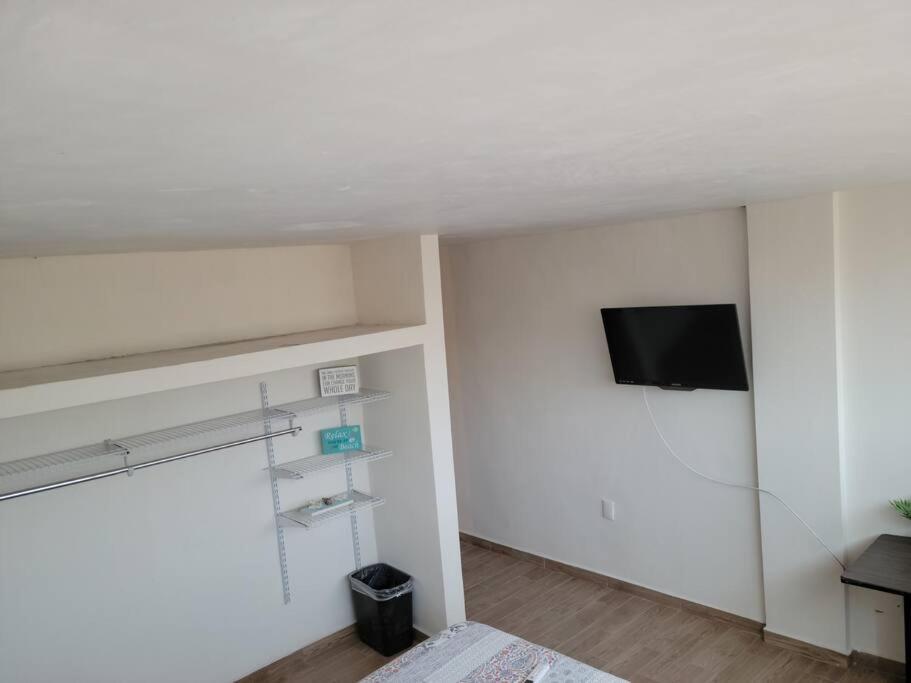 Nuevo departamento Privado7, 2 camas, parking, cocina equipada, wifi 65 mb,Clima,Centrico,Tv smart Ciudad Valles Exterior foto