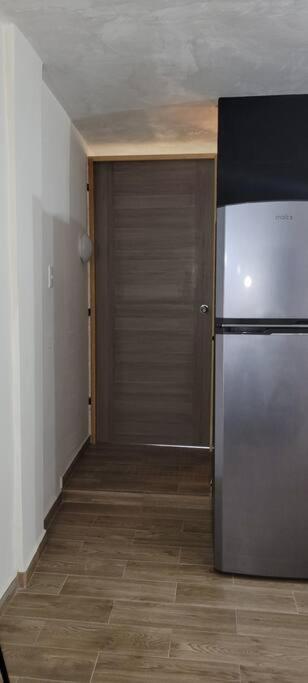 Nuevo departamento Privado7, 2 camas, parking, cocina equipada, wifi 65 mb,Clima,Centrico,Tv smart Ciudad Valles Exterior foto