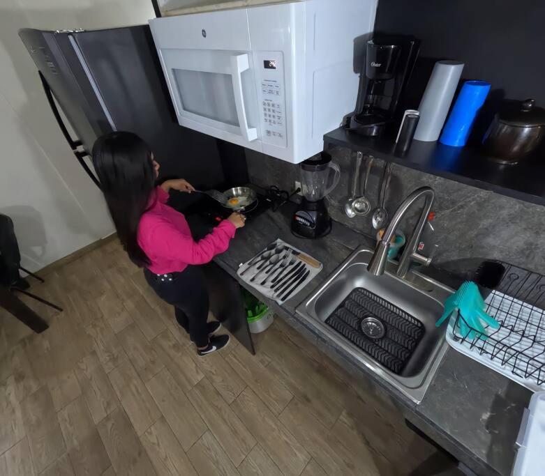 Nuevo departamento Privado7, 2 camas, parking, cocina equipada, wifi 65 mb,Clima,Centrico,Tv smart Ciudad Valles Exterior foto
